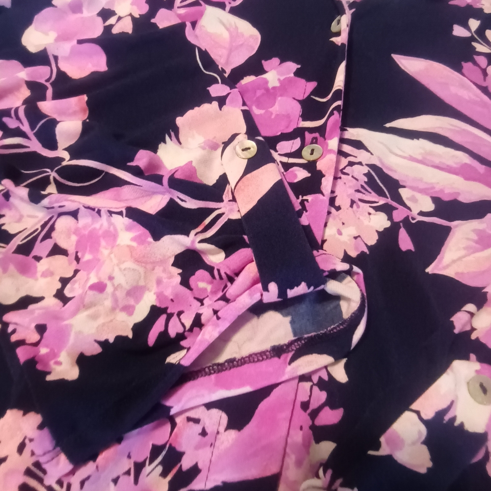 Floral Button-Up Shirt - Picture 2 of 9